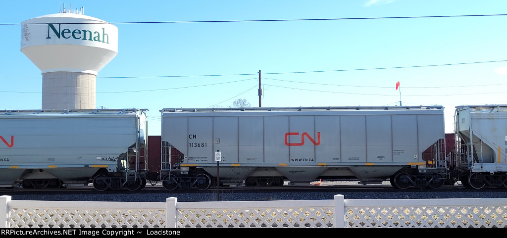 CN 113681